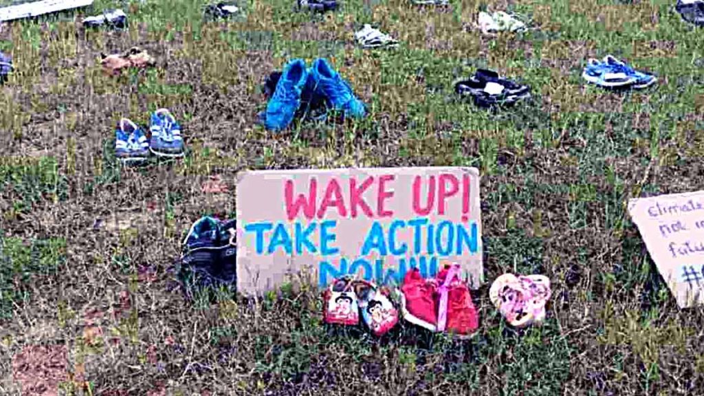 Shoe strike